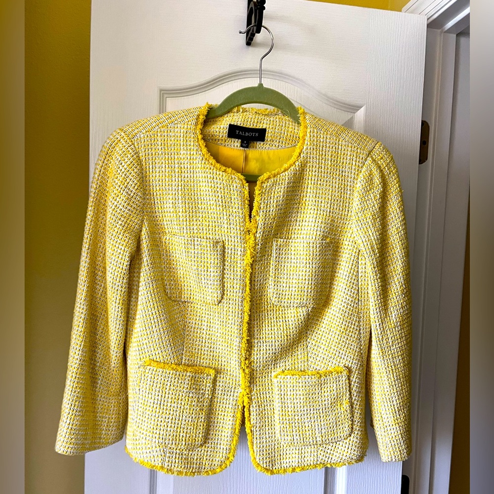 Cute 3/4 sleeve jacket